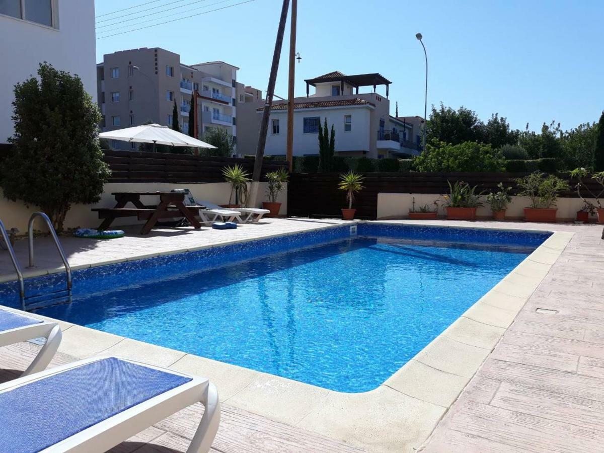 One Bedroom Apartment Alina Court 4 Paphos ภายนอก รูปภาพ